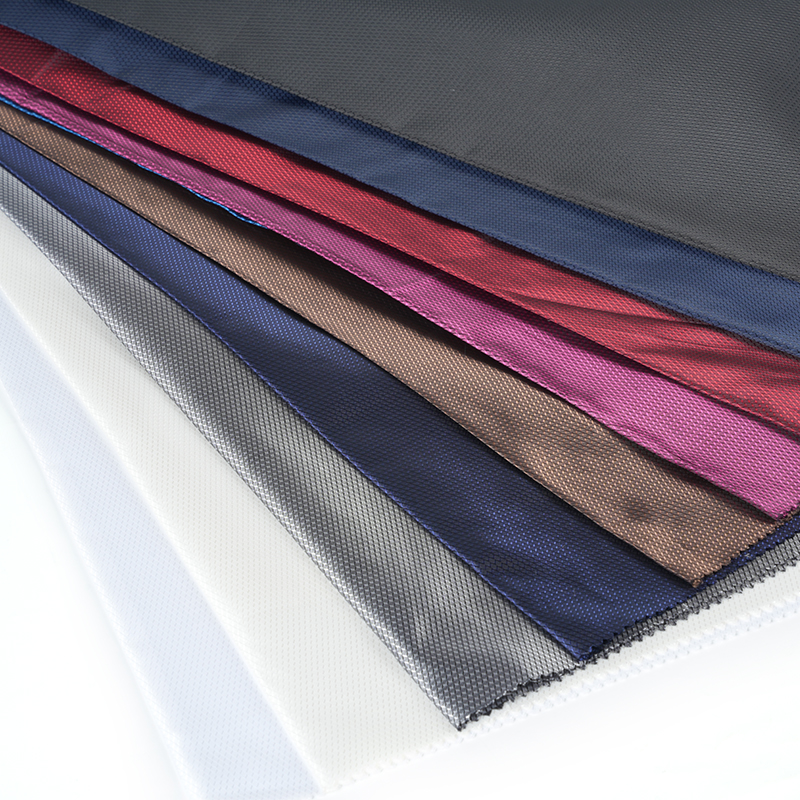 Poliesterska kationska vodena valovitost