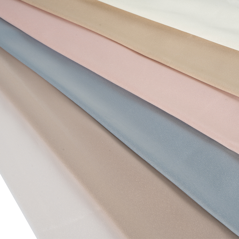 Mat upletena rastezljiva satenska tkanina 75D*75D