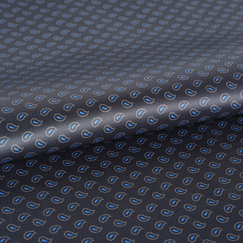 Schmidt svilena tkanina s malim uzorkom indijskog oraha